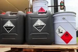 corrosive-containers-1